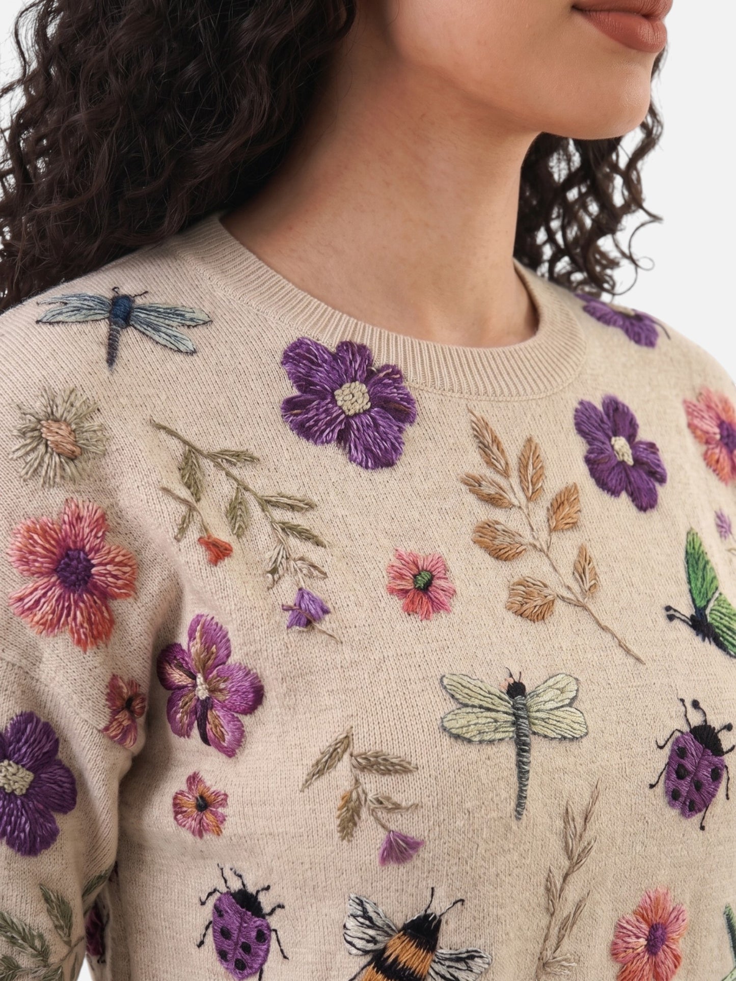 Montviro | Women’s Floral Embroidered Crew Neck Sweater