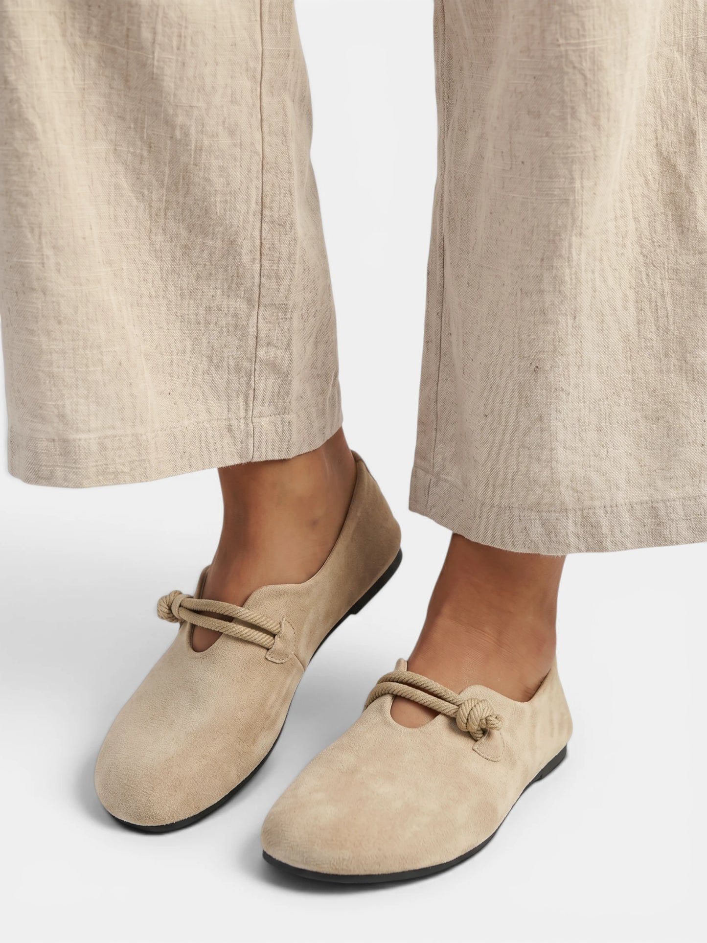 Montviro | Women’s Comfort Slip-Ons – Supportive Everyday Style