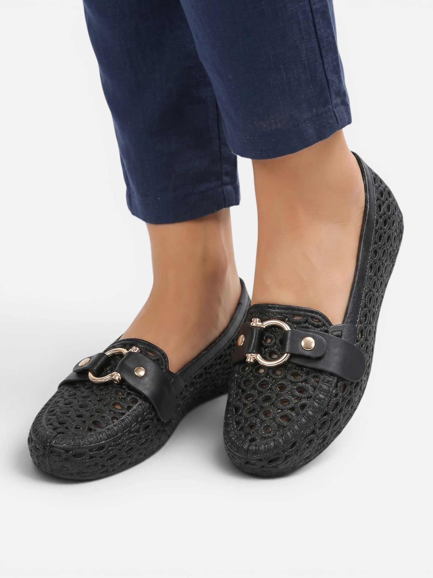 Montviro | Women’s Hollow-Out Platform Shoes – Elegant Everyday Style