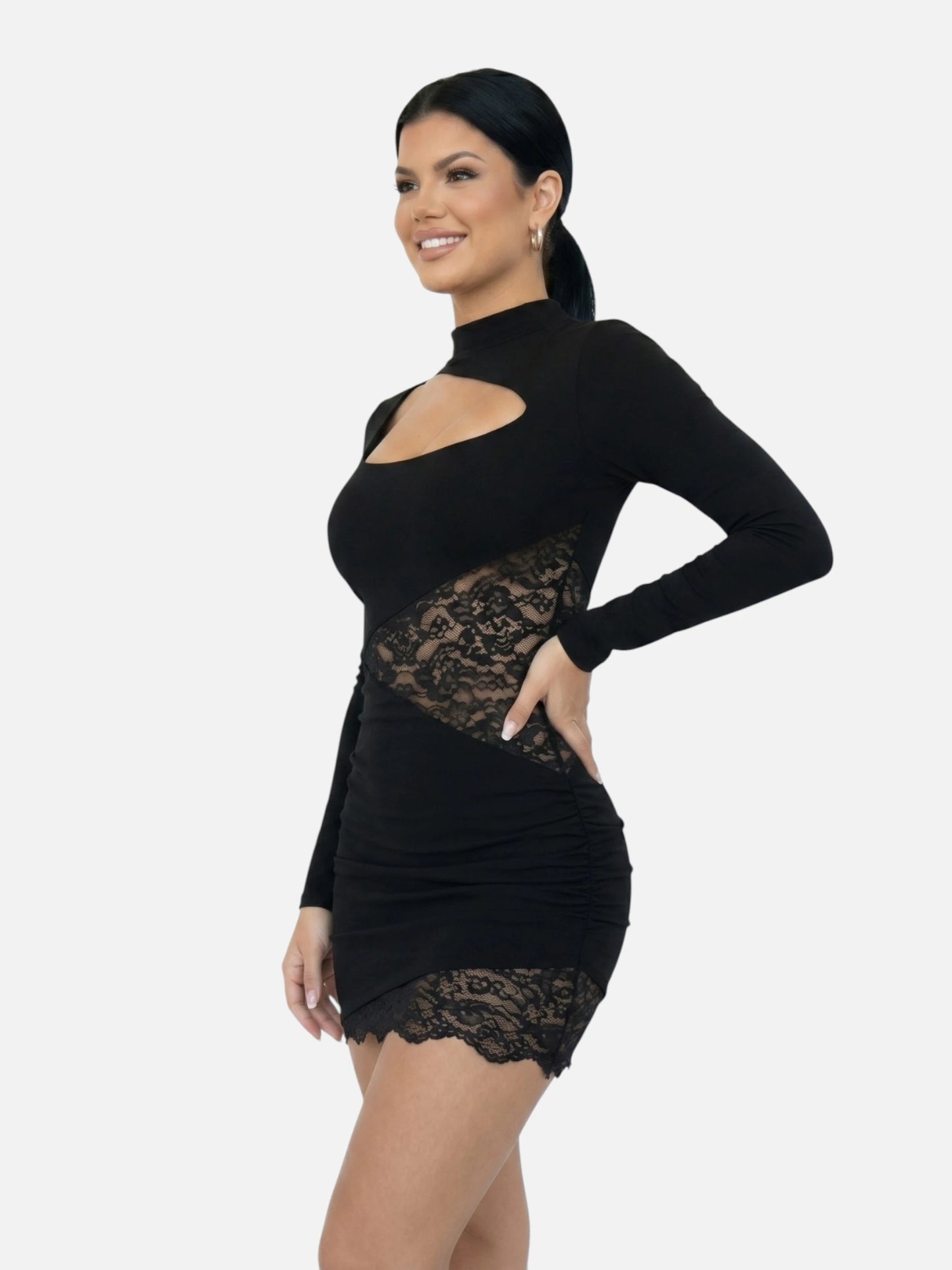 Montviro | Women’s Bodycon Mini Dress – Lace Detail Elegance