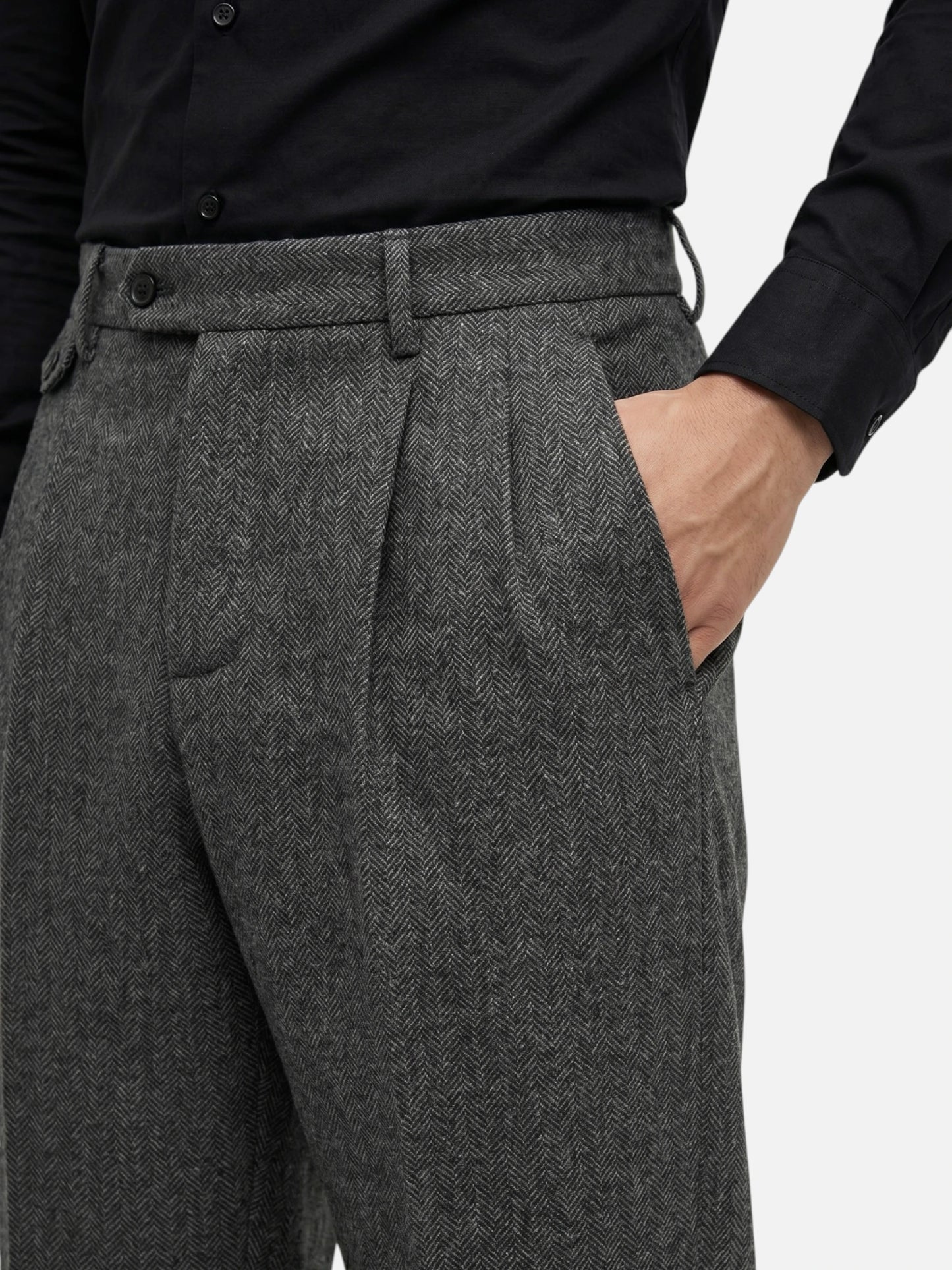 Montviro | Men’s Pleated Trousers – Classic Herringbone Elegance