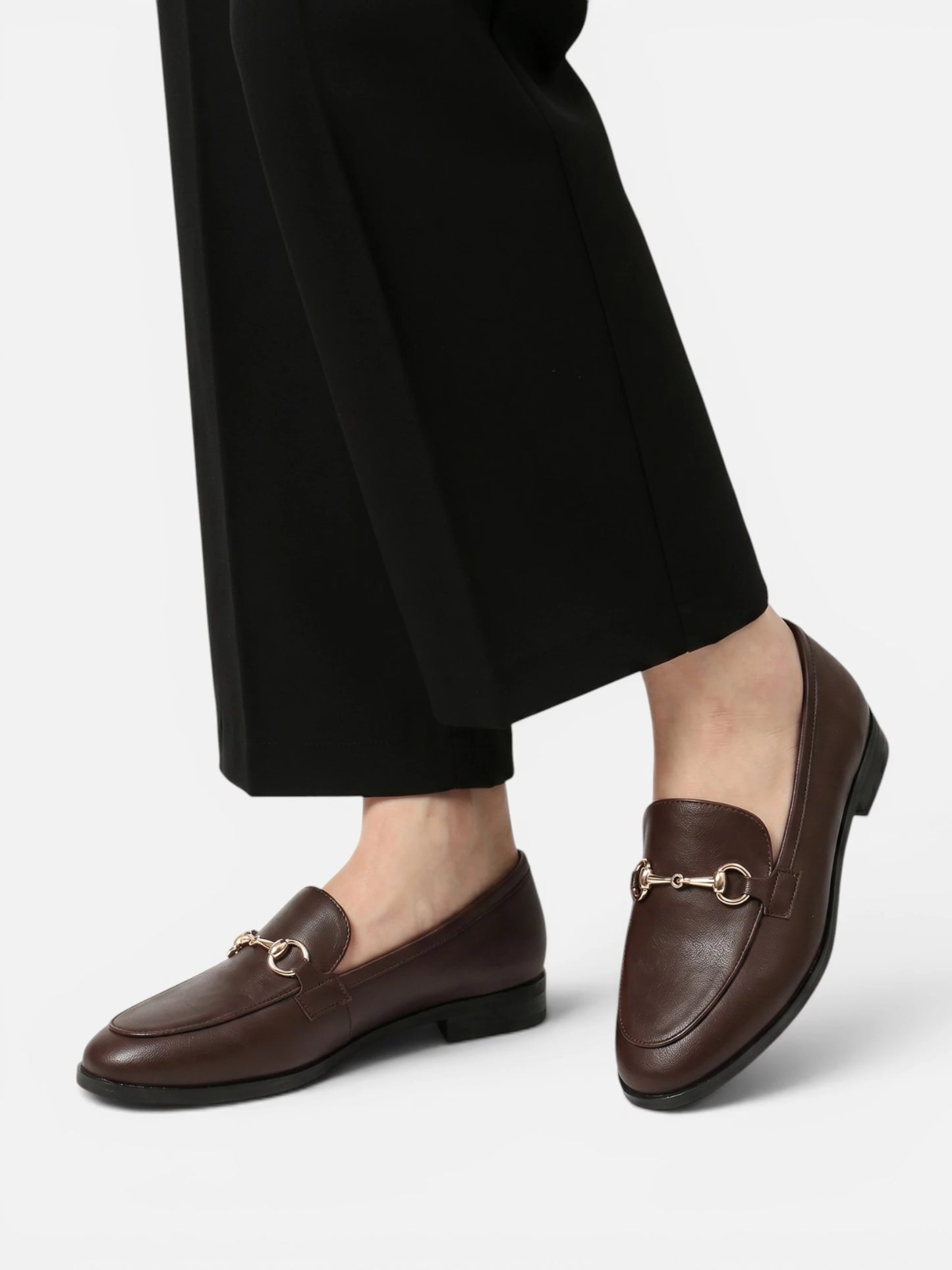 Montviro | Women’s Horsebit Flat Loafers – Refined Everyday Style